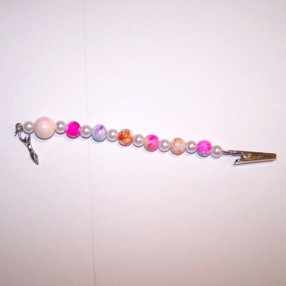 Pink and White Bracelet Helper